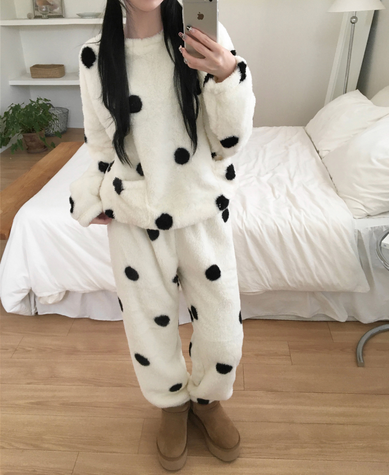 카디건 모델 착용 이미지-S1L12