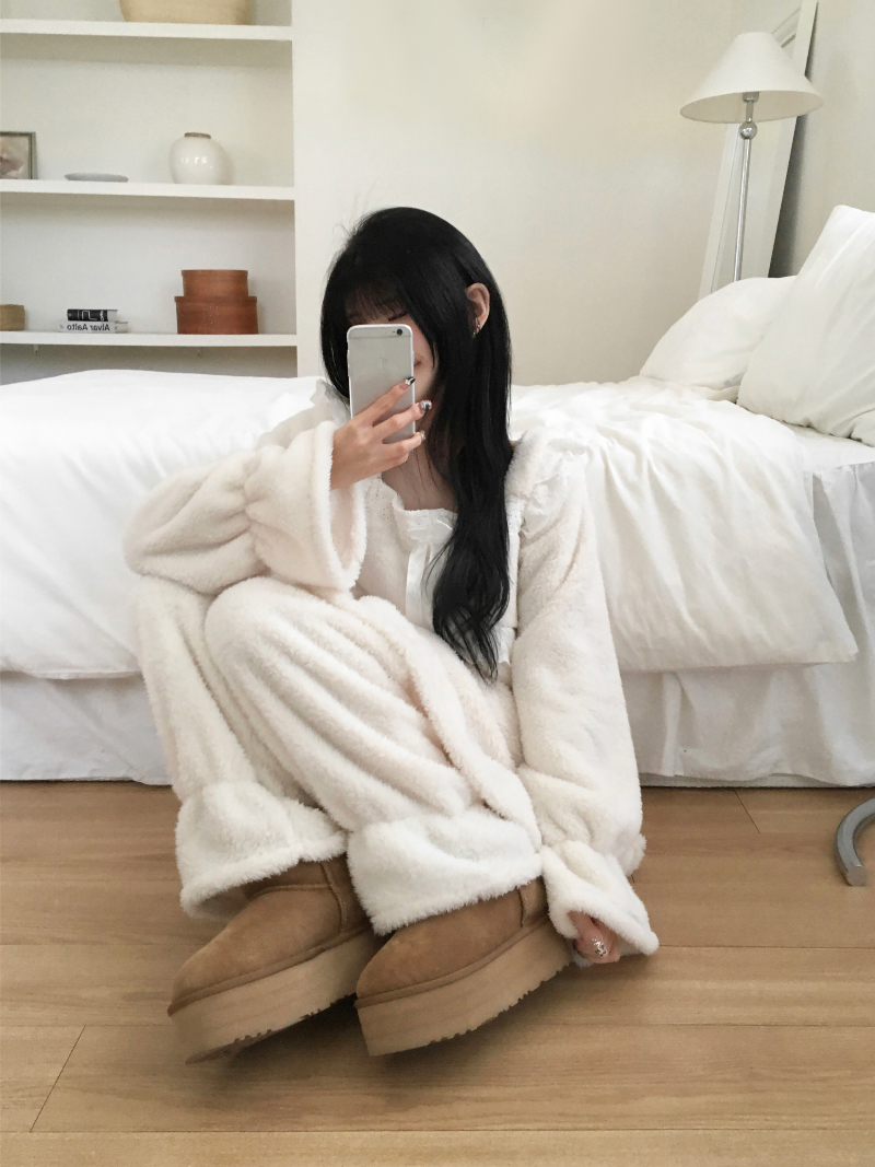 카디건 모델 착용 이미지-S1L5