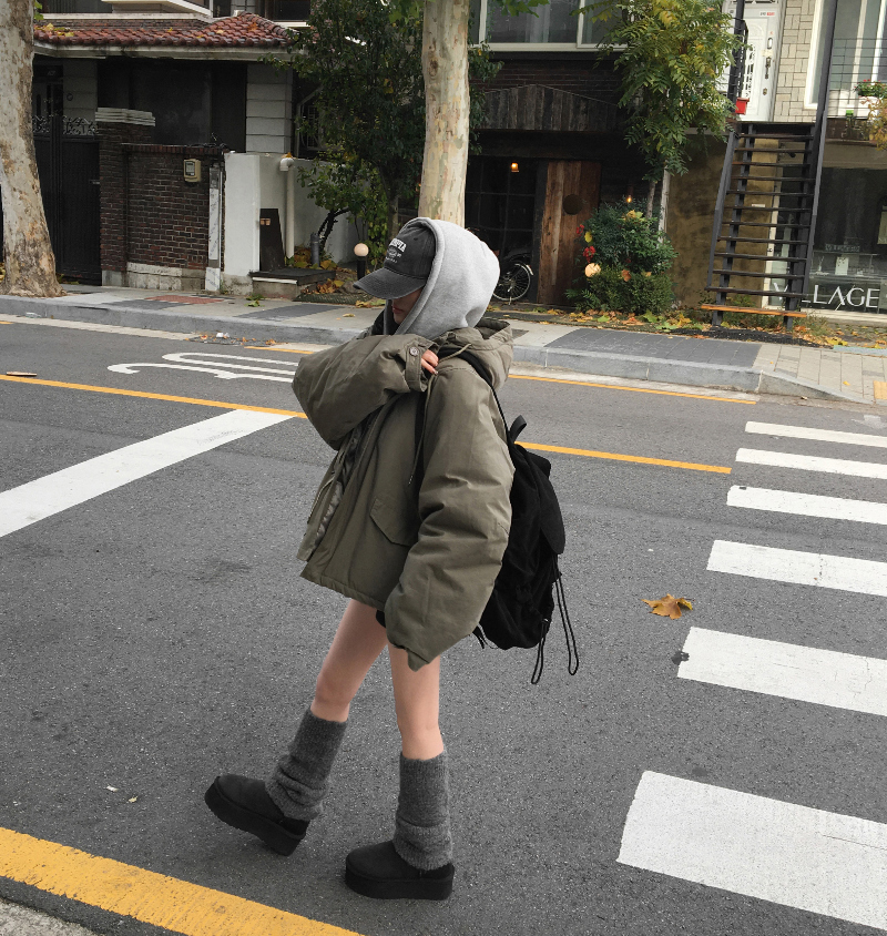 신발 모델 착용 이미지-S1L16