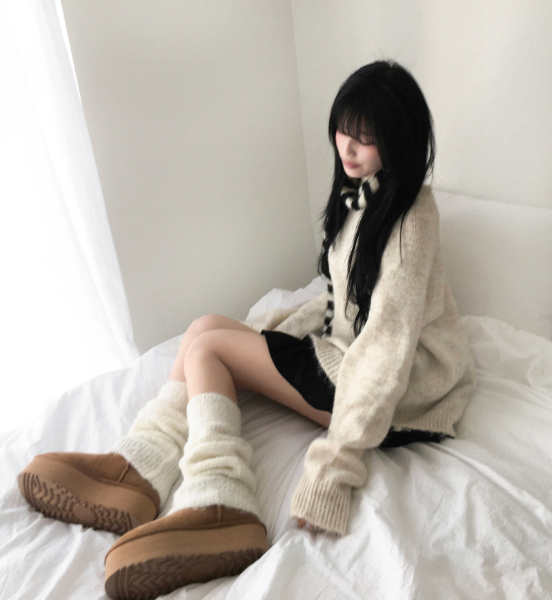 악세사리 모델 착용 이미지-S1L10