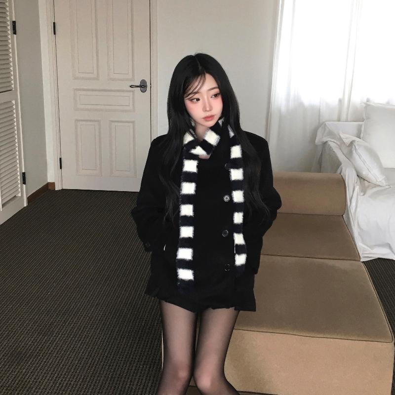 재킷 모델 착용 이미지-S1L11