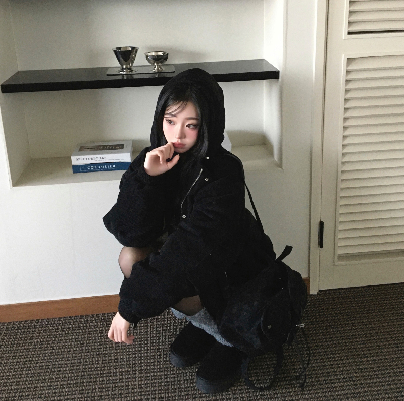 재킷 모델 착용 이미지-S1L15