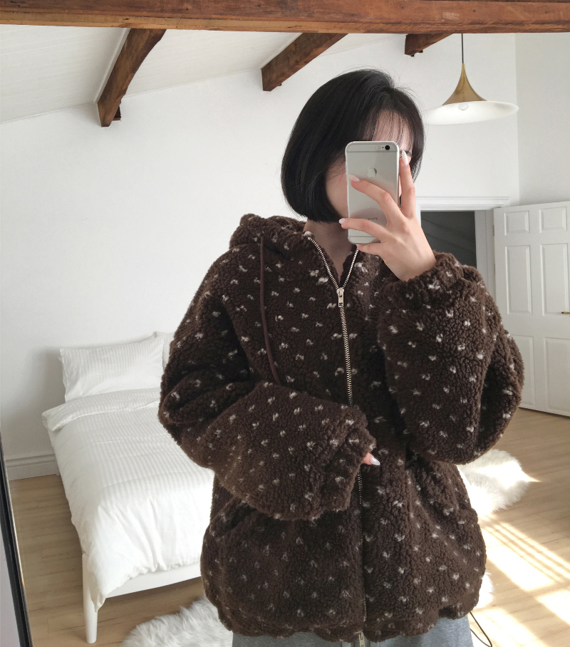 긴팔 티셔츠 모델 착용 이미지-S1L19