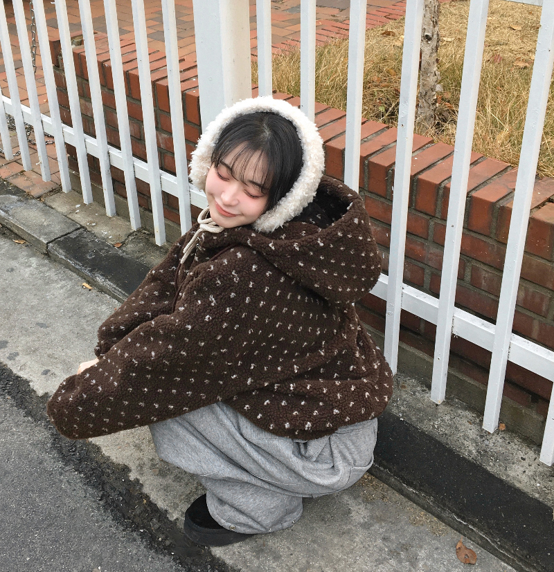 긴팔 티셔츠 모델 착용 이미지-S1L29