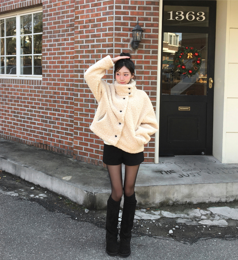 드레스 모델 착용 이미지-S1L8