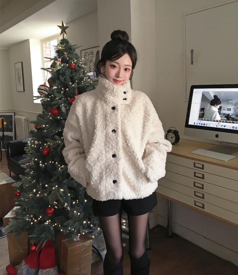 드레스 모델 착용 이미지-S2L1