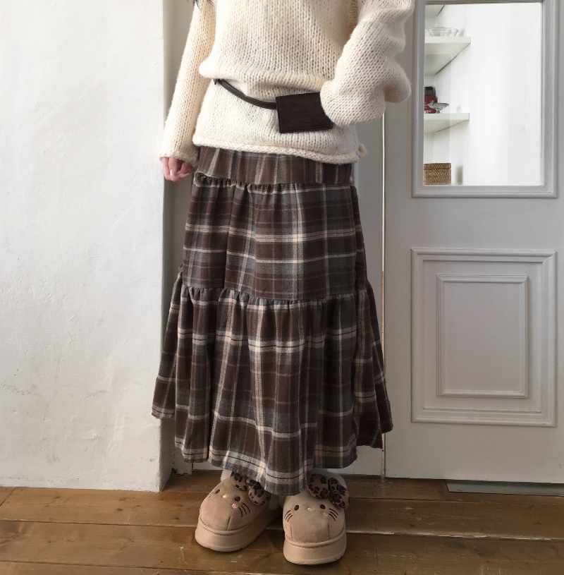 카디건 모델 착용 이미지-S1L10