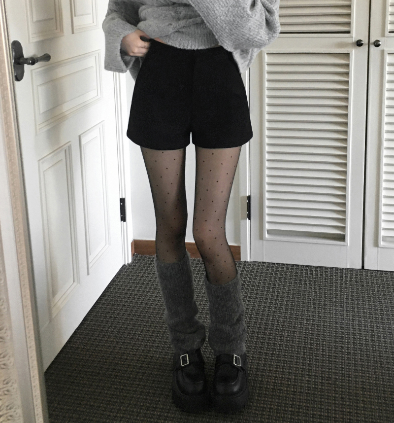 바지 모델 착용 이미지-S1L28