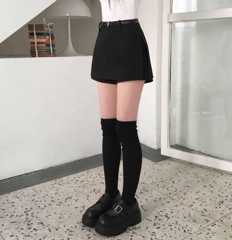 미니 스커트 모델 착용 이미지-S1L16