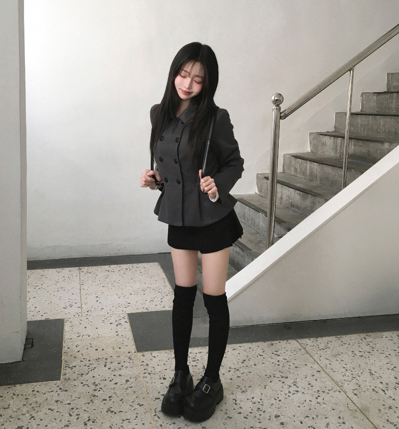 미니 스커트 모델 착용 이미지-S1L27