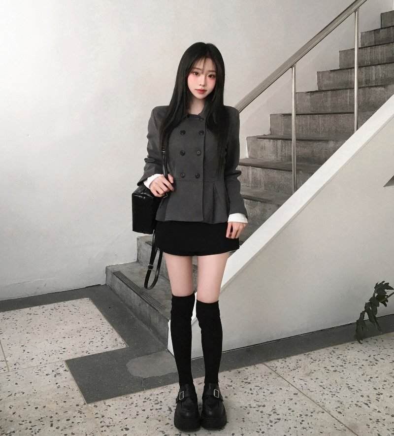 미니 스커트 모델 착용 이미지-S1L35