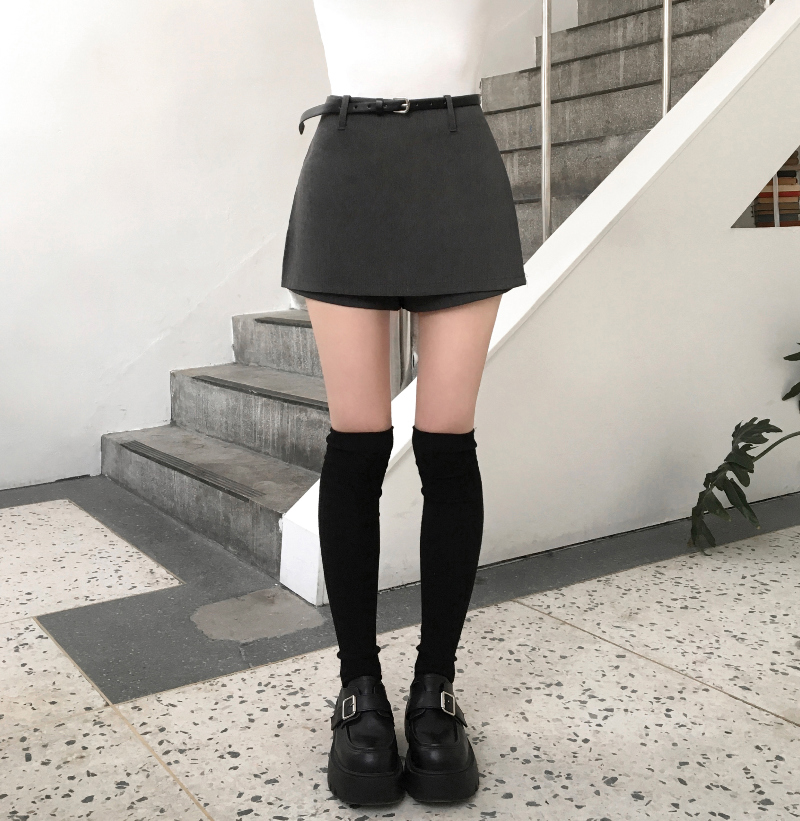 미니 스커트 모델 착용 이미지-S1L6