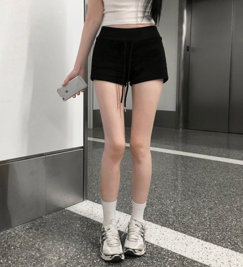 재킷 모델 착용 이미지-S1L17