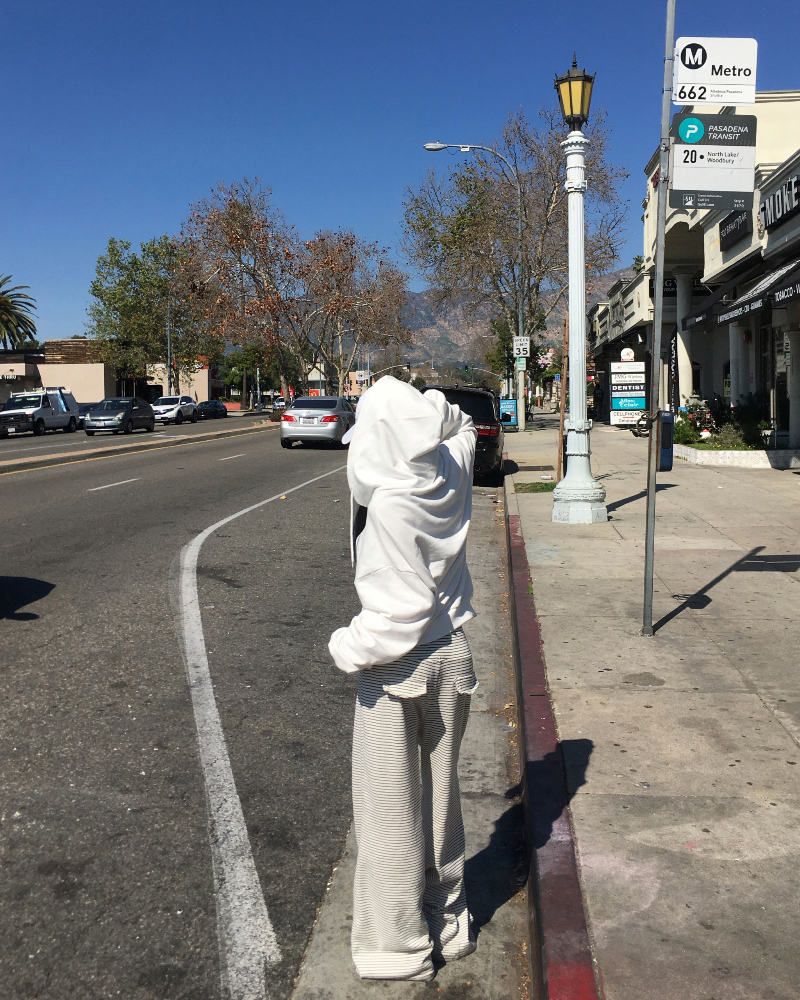 긴팔 티셔츠 모델 착용 이미지-S1L29