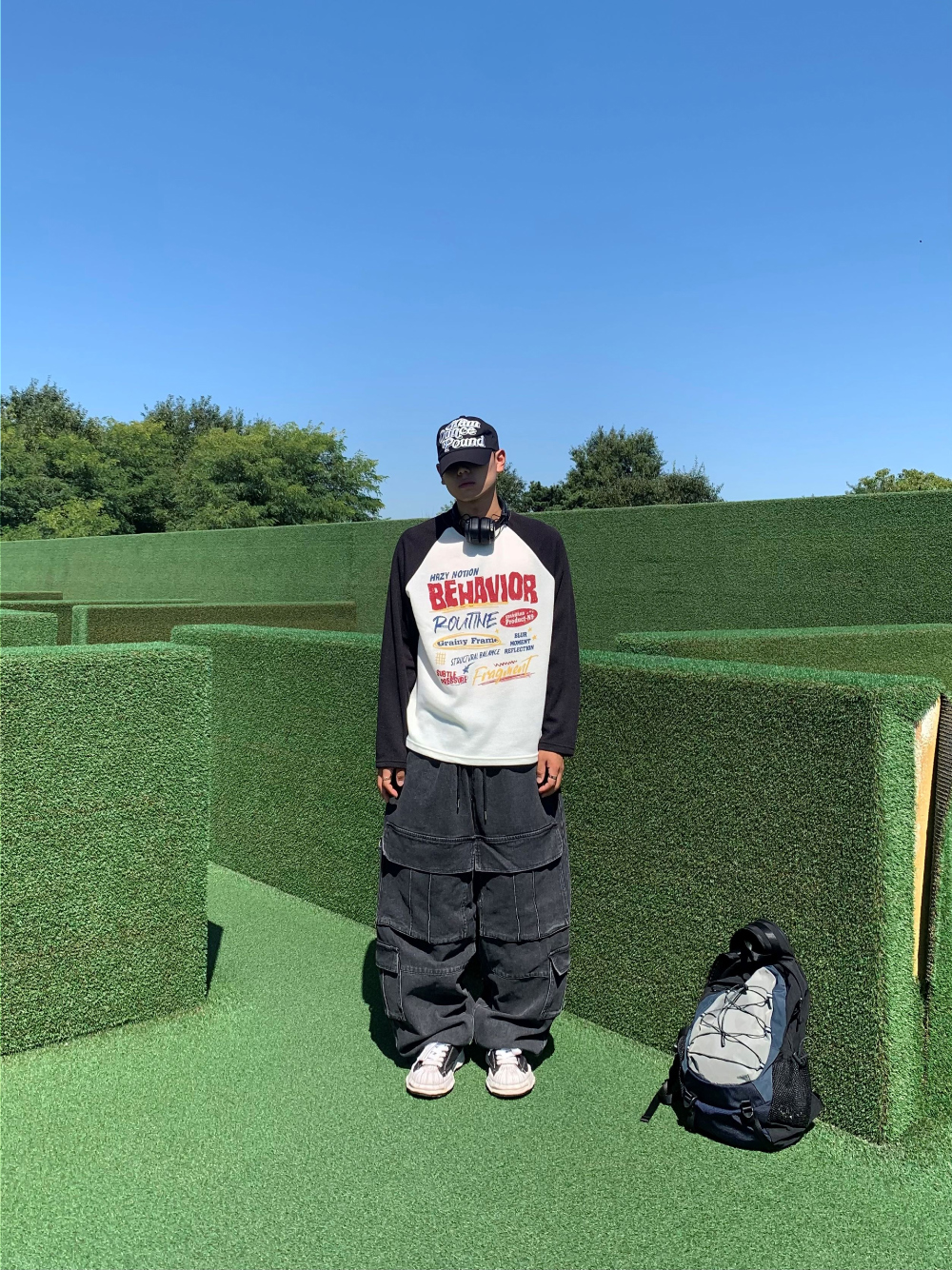 긴팔 티셔츠 모델 착용 이미지-S4L17