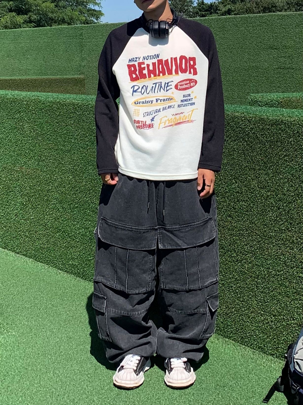 긴팔 티셔츠 모델 착용 이미지-S4L24