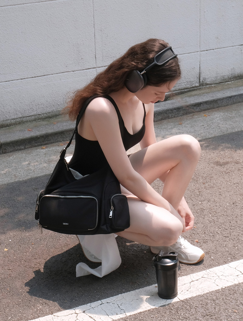 Nylon] 3ポケット 2WAY 保冷ショルダーバッグ (Black) - Dberno