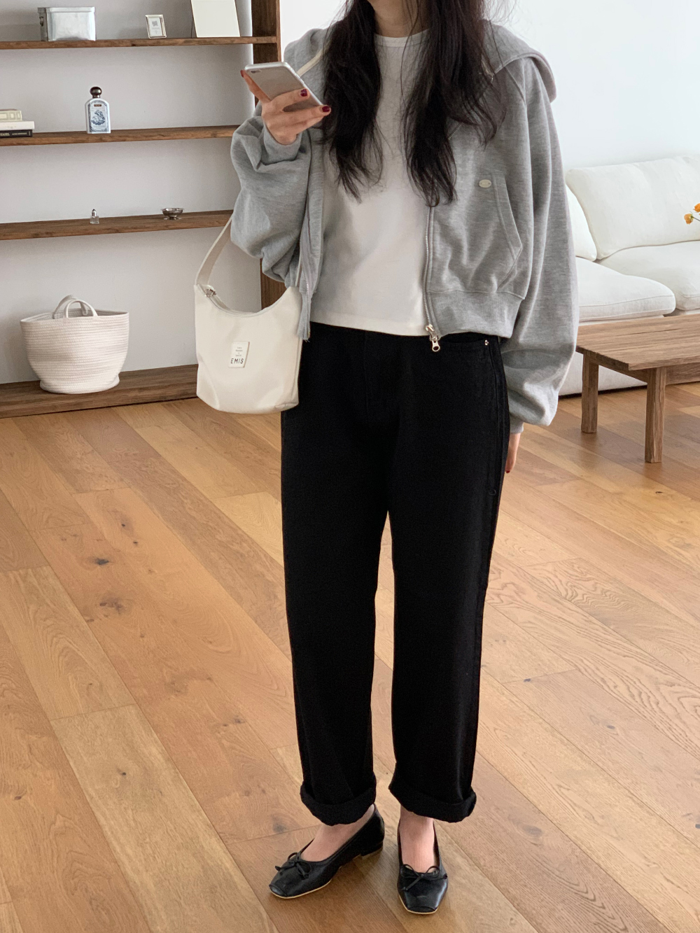 테드 봄 간절기 블랙진 데님 일자 청바지 데일리룩 상세 이미지 29