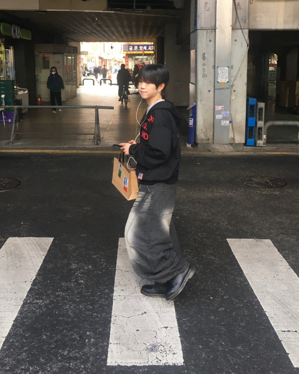 재킷 모델 착용 이미지-S205L37