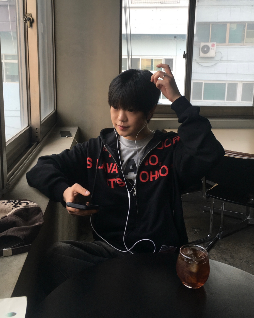 재킷 모델 착용 이미지-S205L32