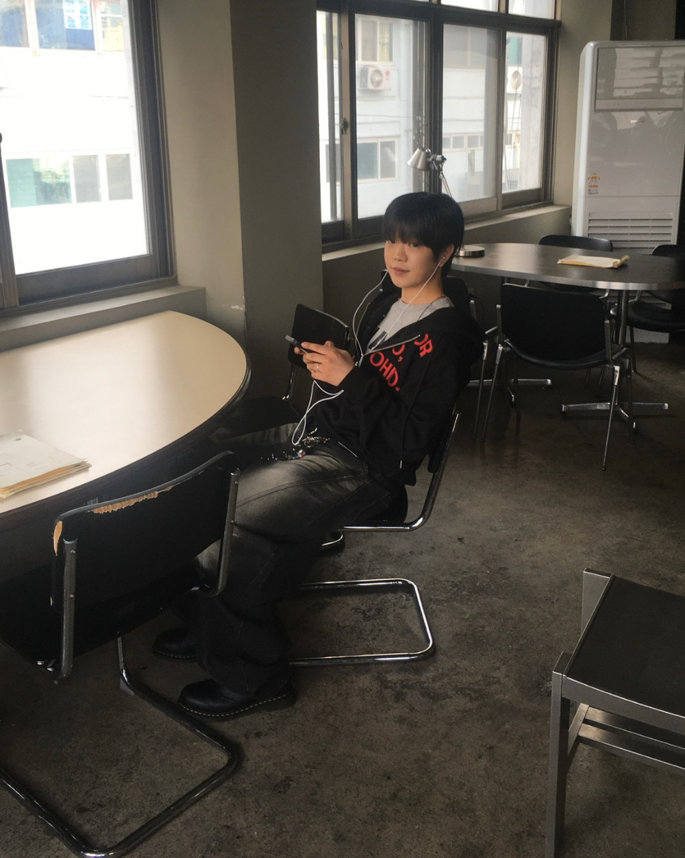 재킷 모델 착용 이미지-S205L34