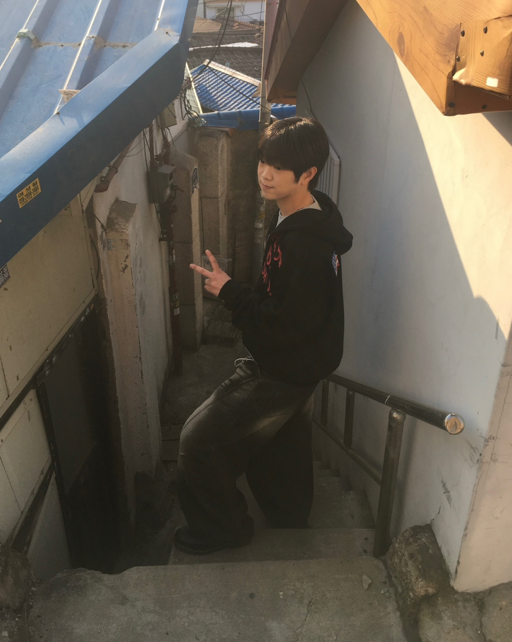 재킷 모델 착용 이미지-S205L41