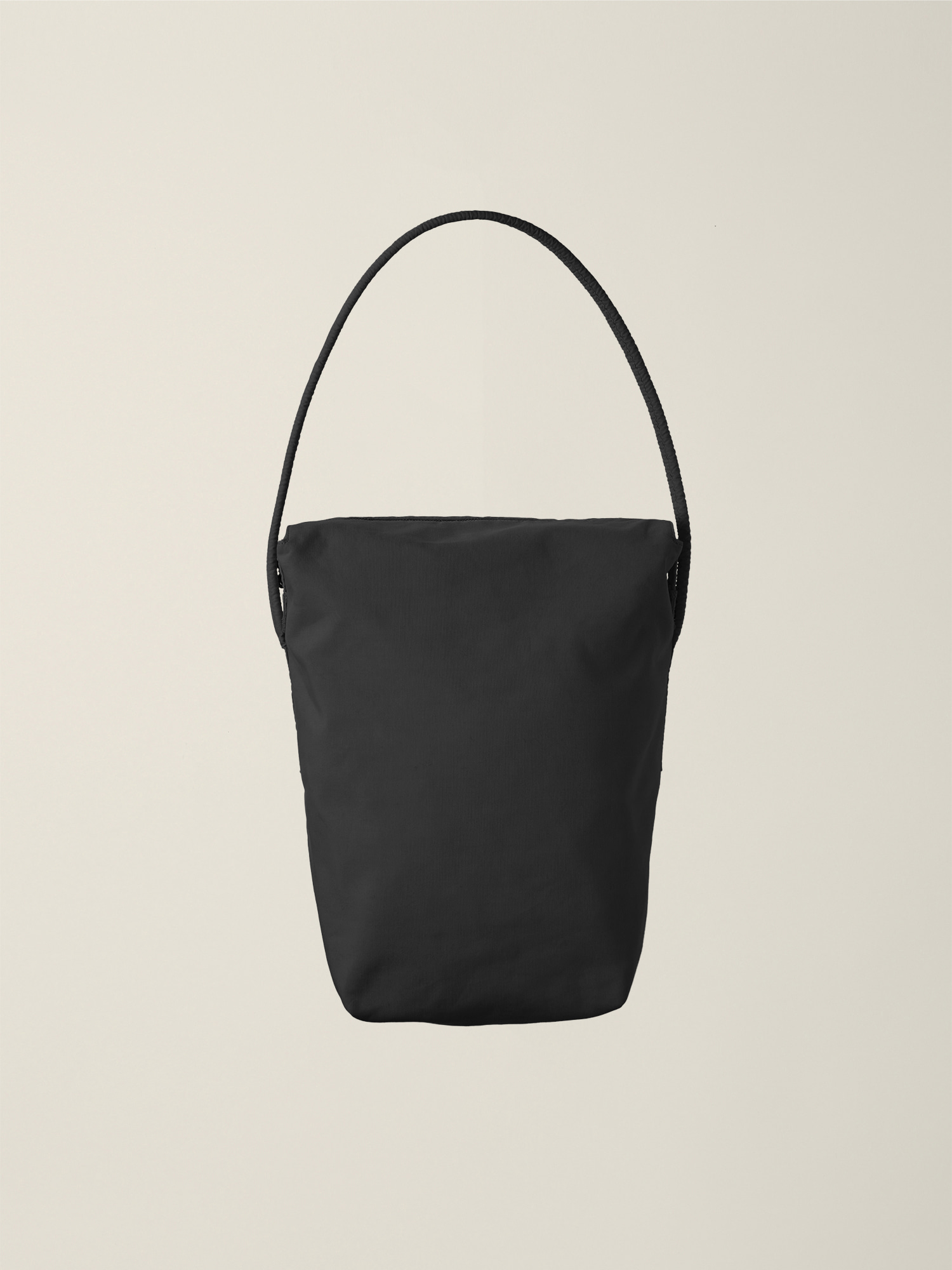 GARMENT DYED SHOULDER BAG BLACK - NOUVMARÉE ÉÉ