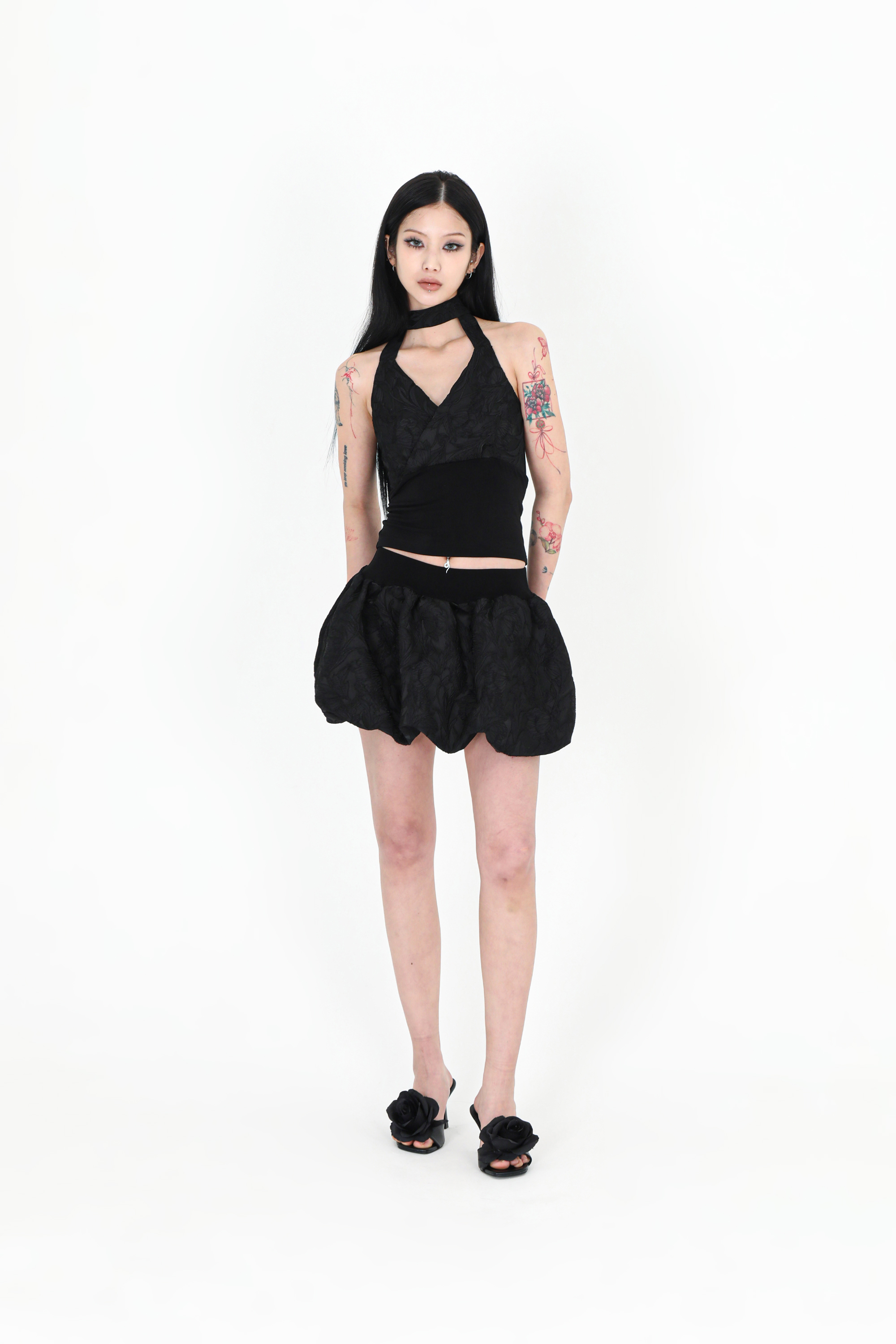 【Darling you're bad】25ss CHECK BALLOON SKIRT DARLING YOU ARE BAD] BLACK FLOWER BALLOON SKIRT – SellerWork