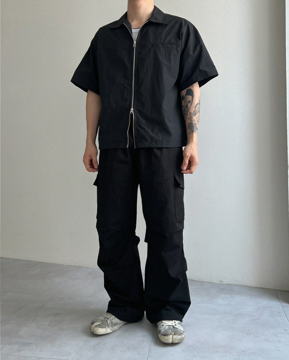 바지 모델 착용 이미지-S2L11