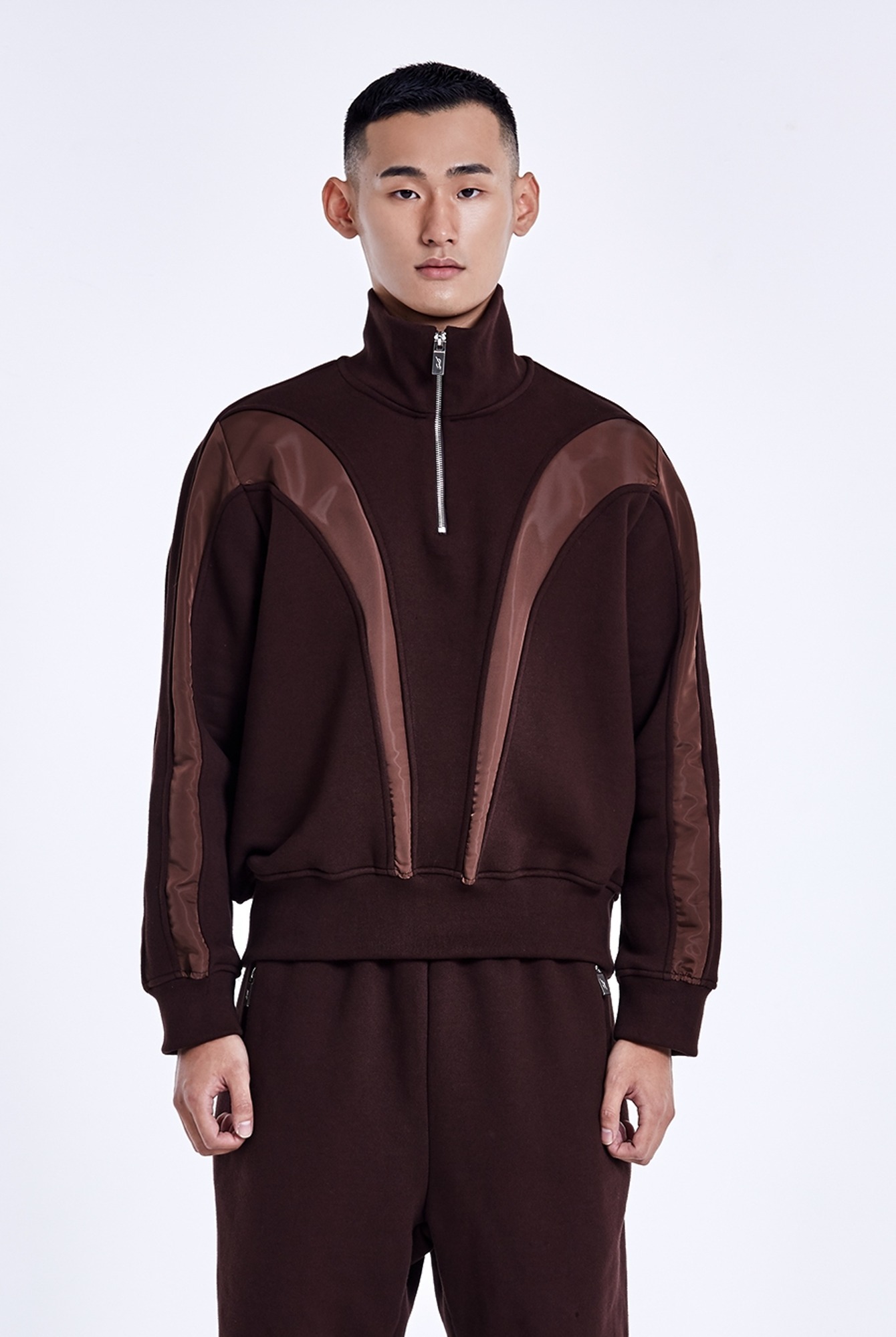 Bulky Line Half Zip up - Dark brown - 51percent