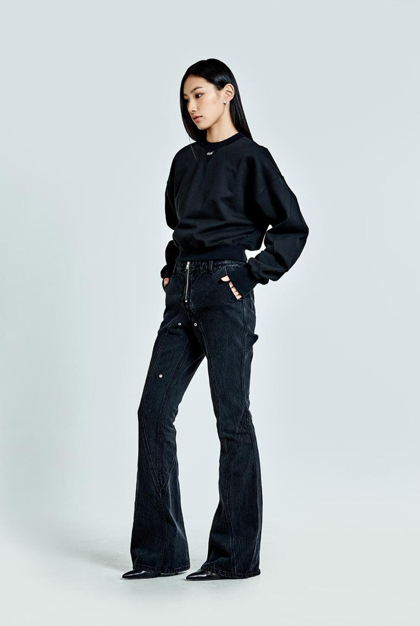 【HELENE PARIS】Washed Bootcut Denim Pants★韓国人気★追跡付 HELENE PARIS】Washed Bootcut Denim Pants☆韓国人気☆追跡付
