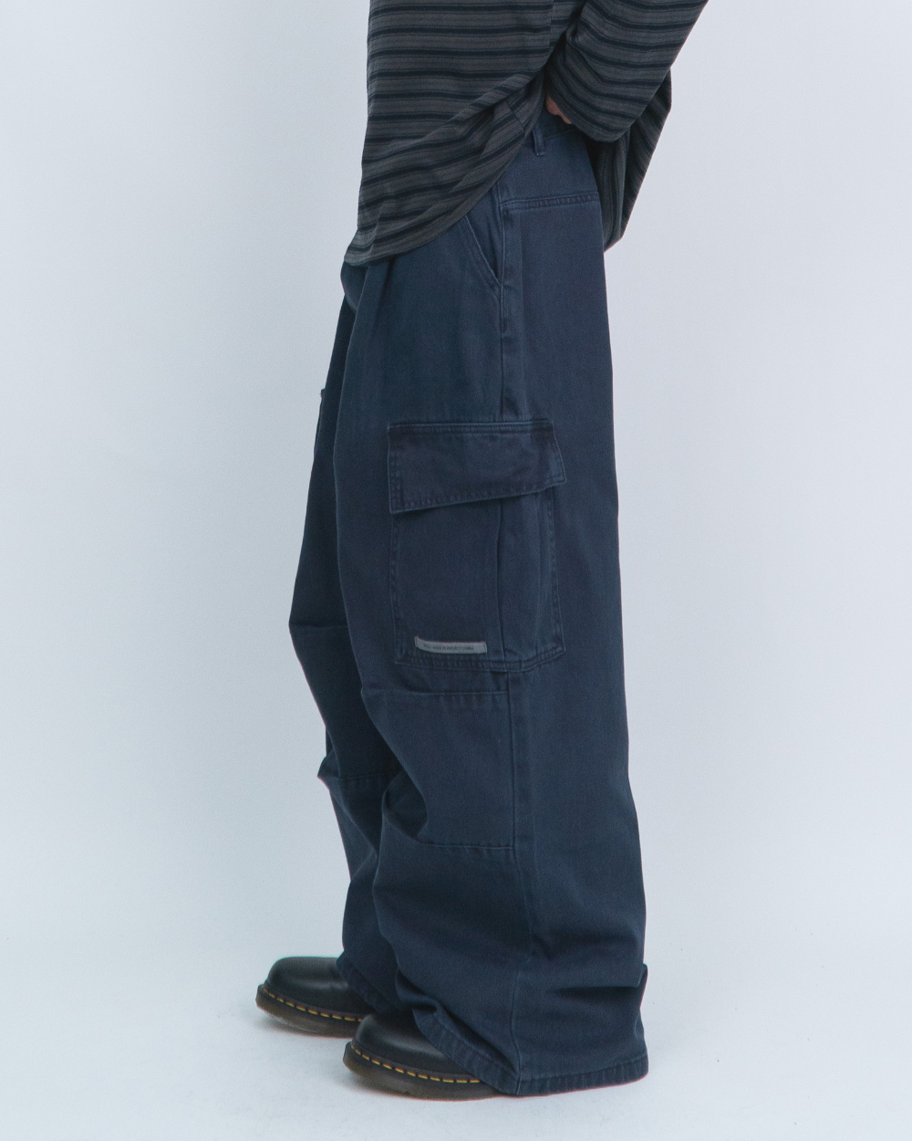 멜빵 스커트/바지 모델 착용 이미지-S1L56