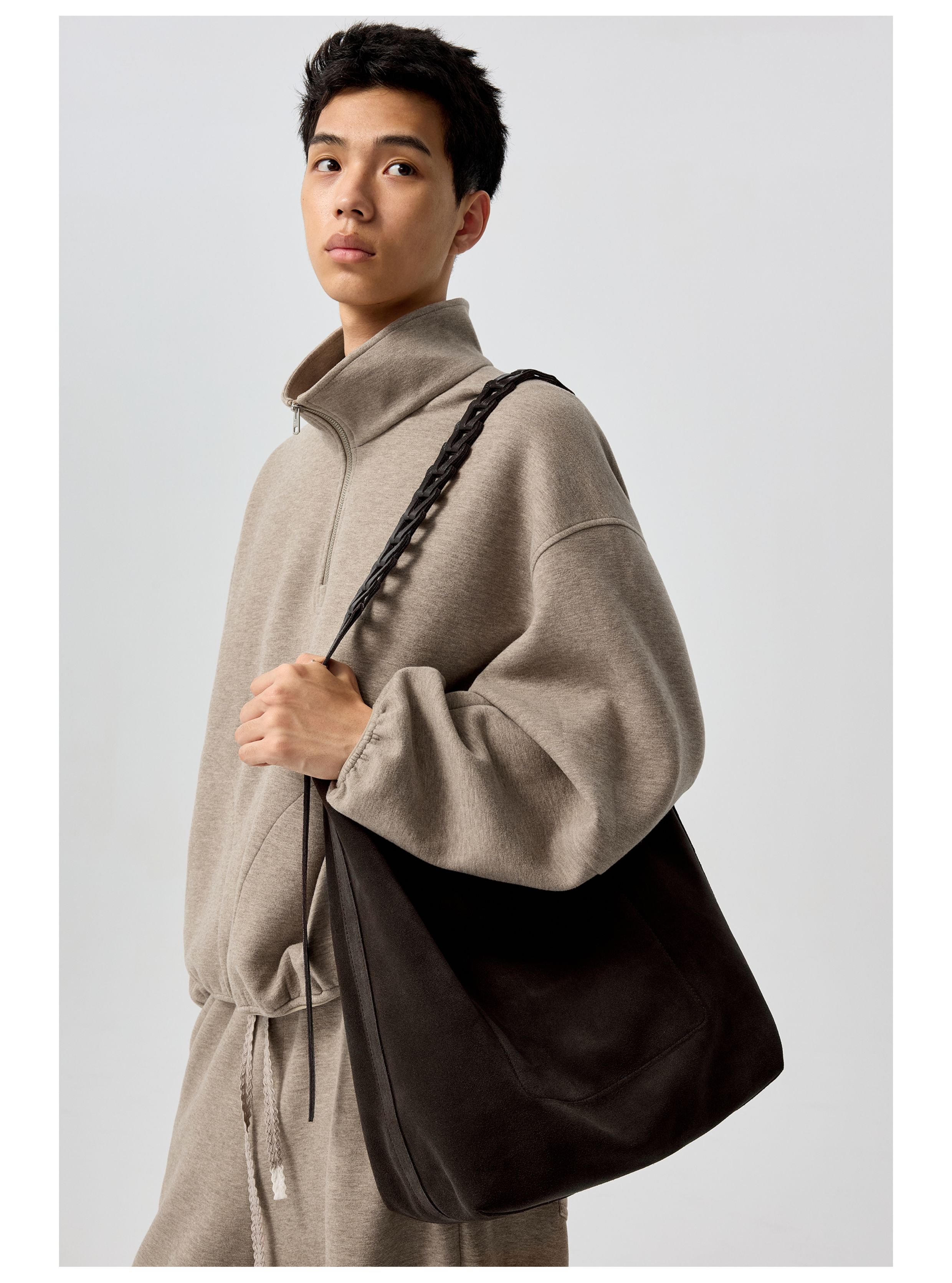 Kirr | Simple Project Belted Suede Tote