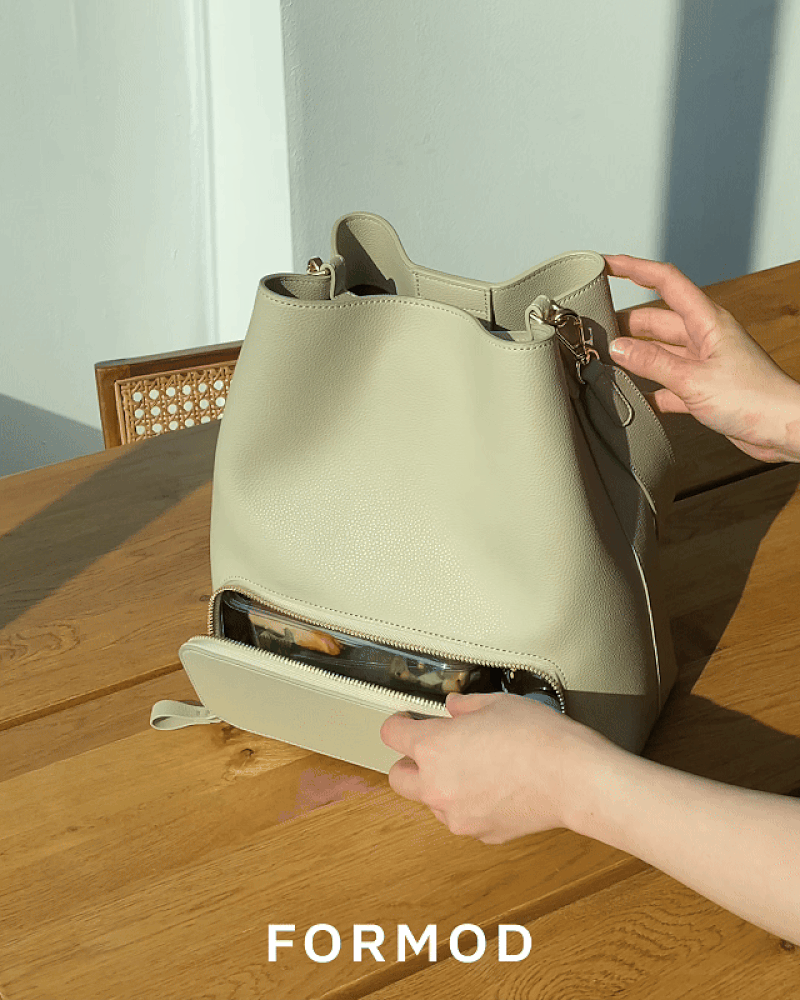 Shoulder Bag — opening and using the lower compartment