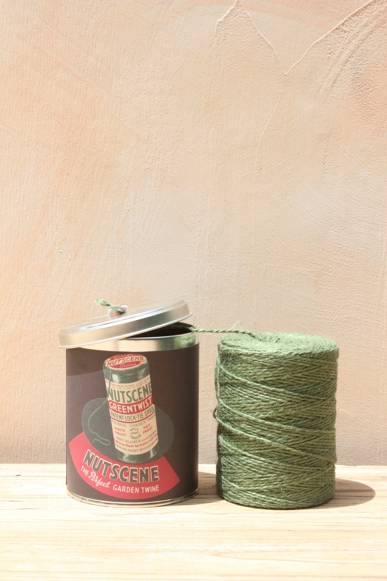 Twine in a Tin Retro Style Green GREENMOOR