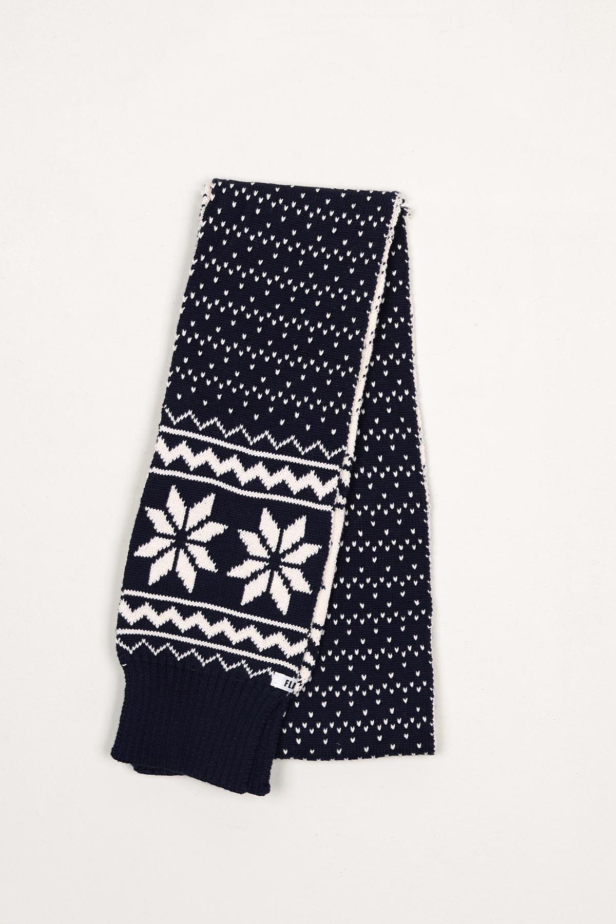 SNOWFLAKE MUFFLER
