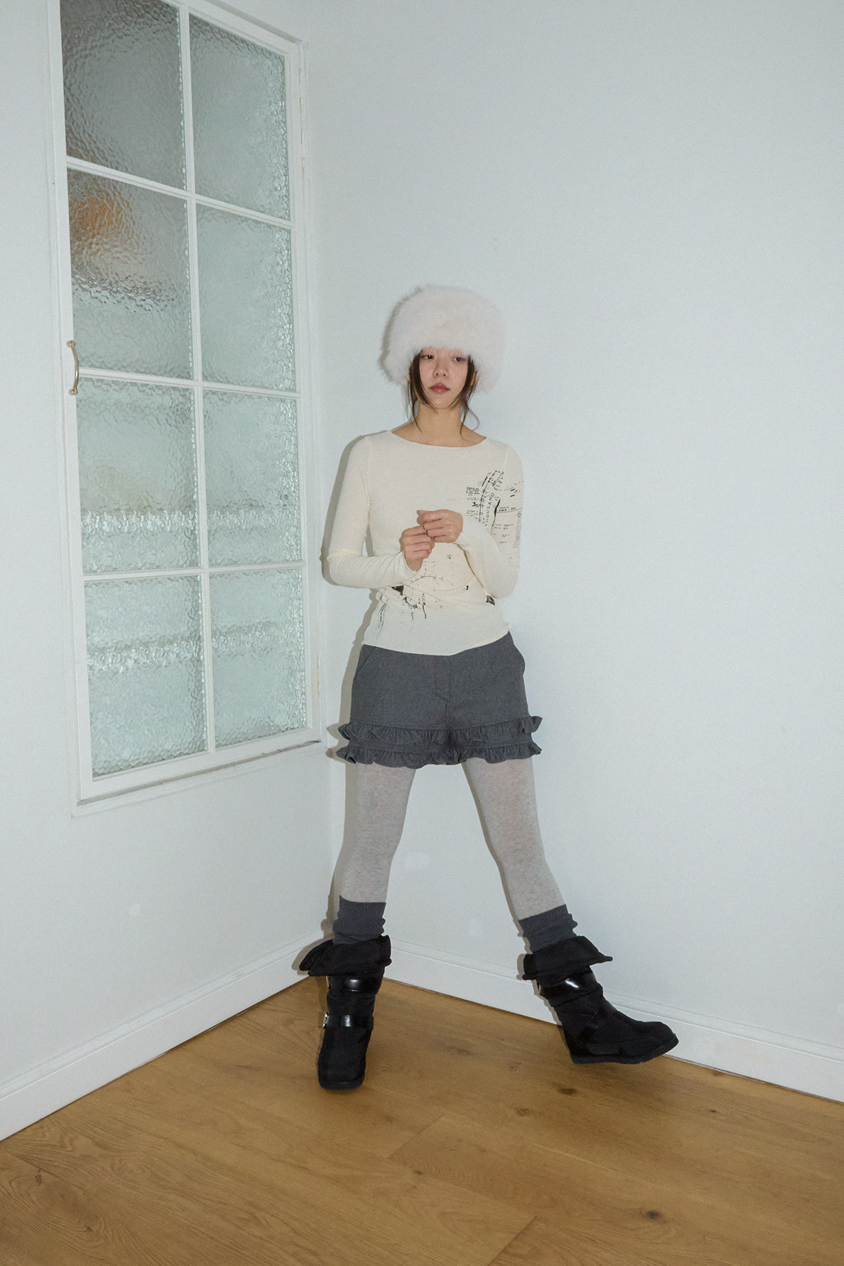 FRILL SHORTS