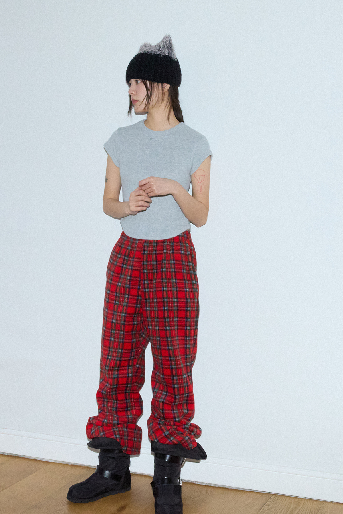 CHECK BOOTCUT