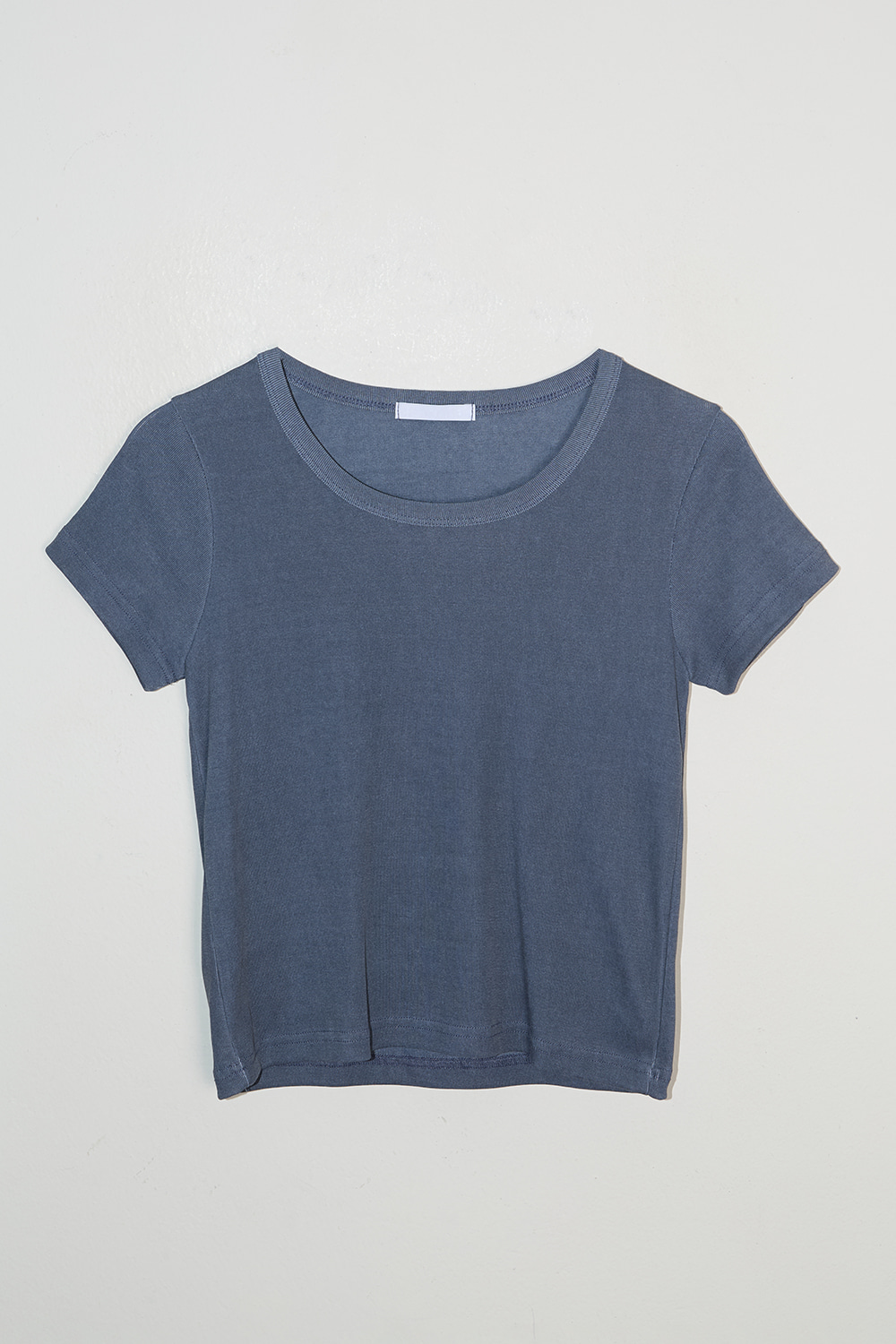 PIGMENT ROUND T-SHIRT