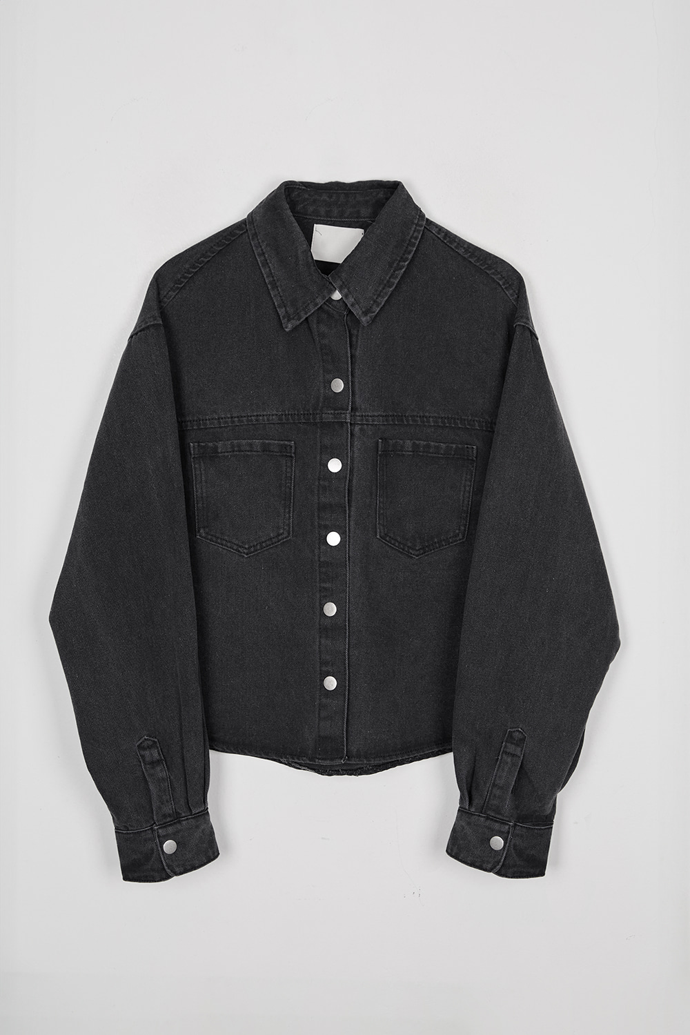 POSING DENIM JACKET