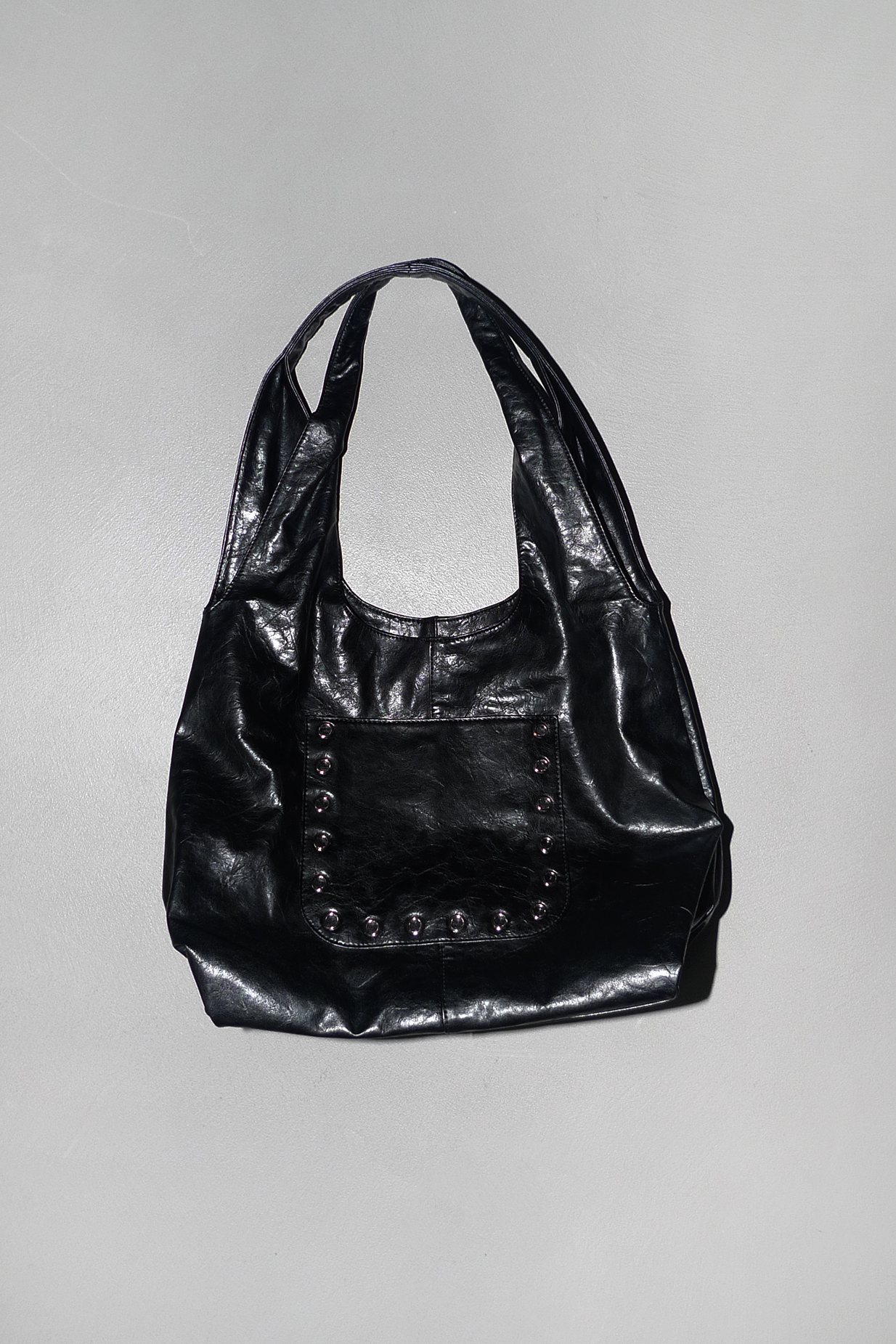EYELET SHOULDER BAG