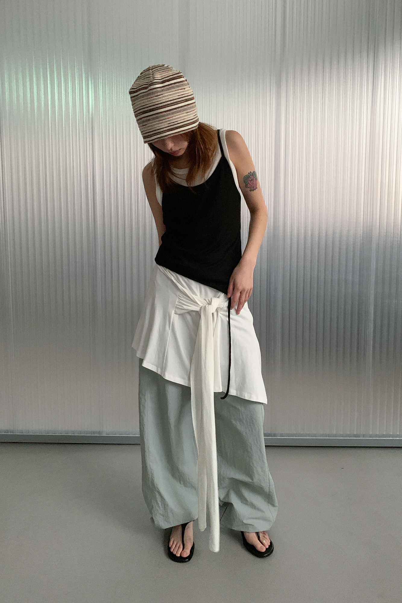 DRAPEY TIE SKIRT