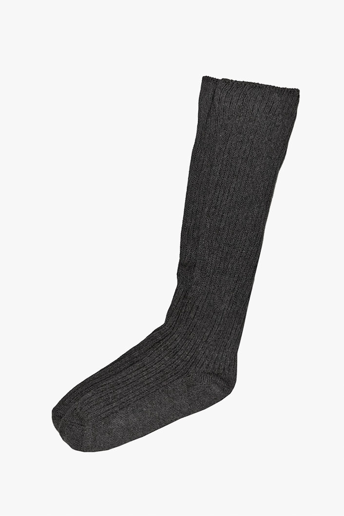 BOLD RIBBED KNEE SOCKS