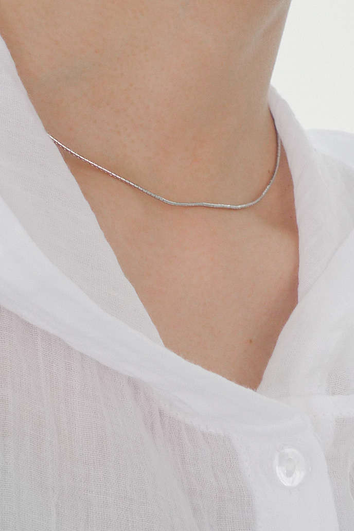 SNAKE SILVER NECKLACE