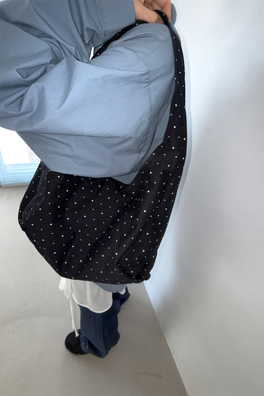 DOT STAR SHOULDER BAG