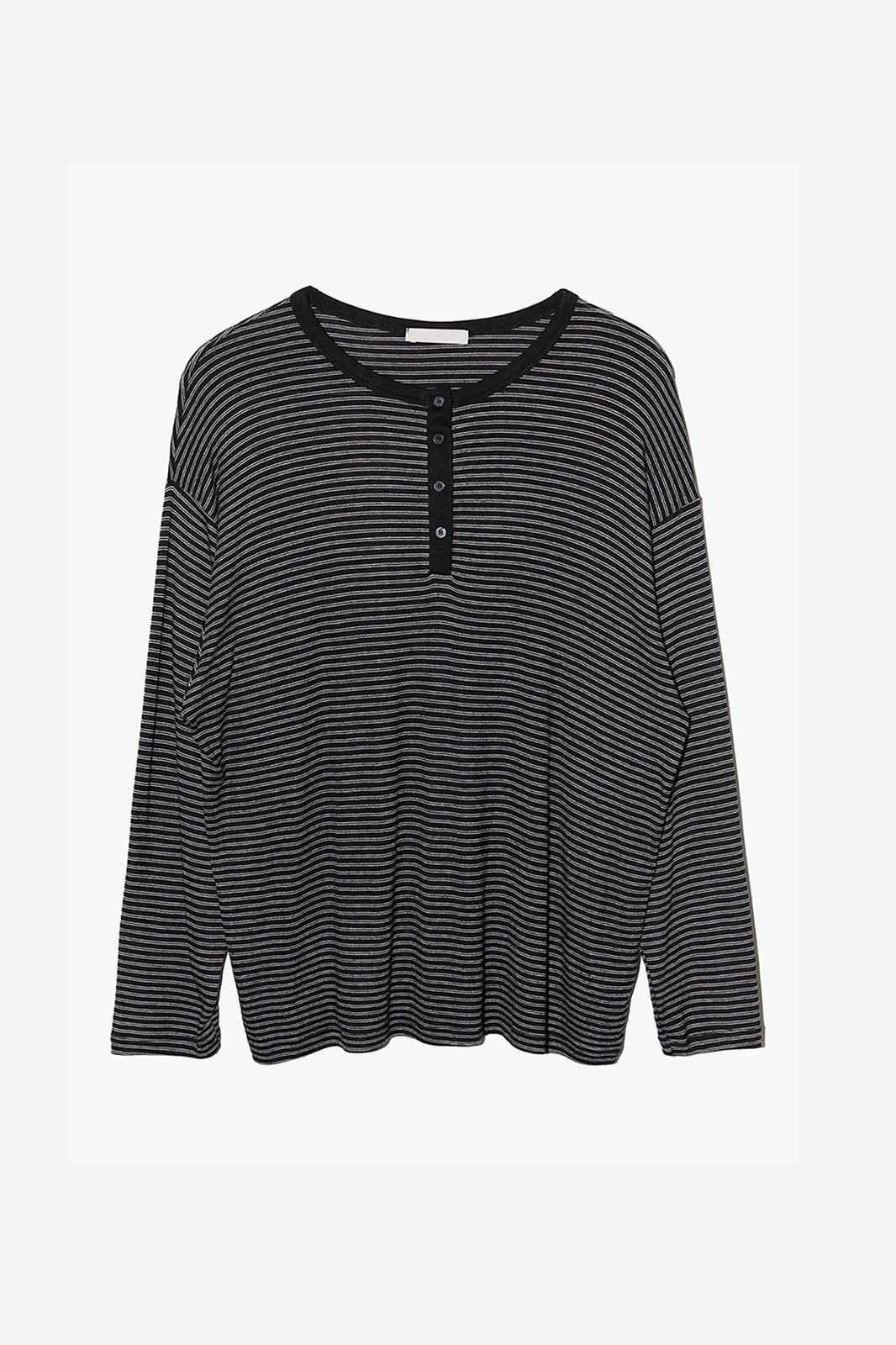 LOOSE STRIPE BUTTON TEE