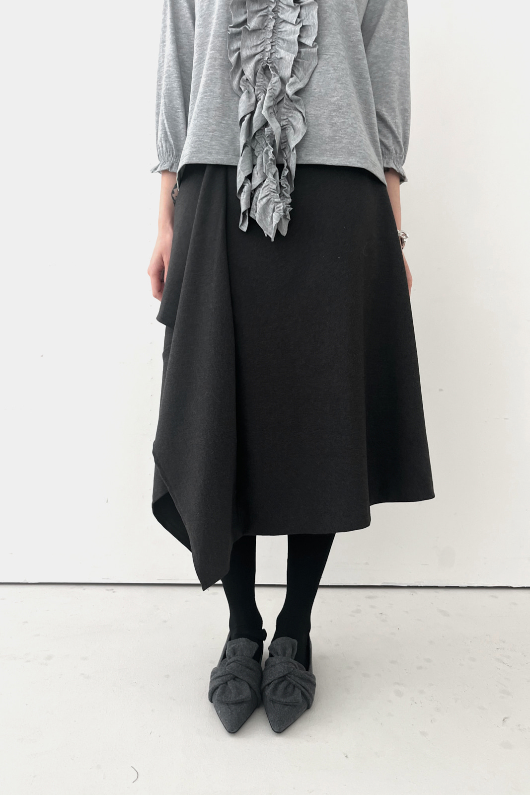 베르크 서울 | RIBBON POINTED SHOES