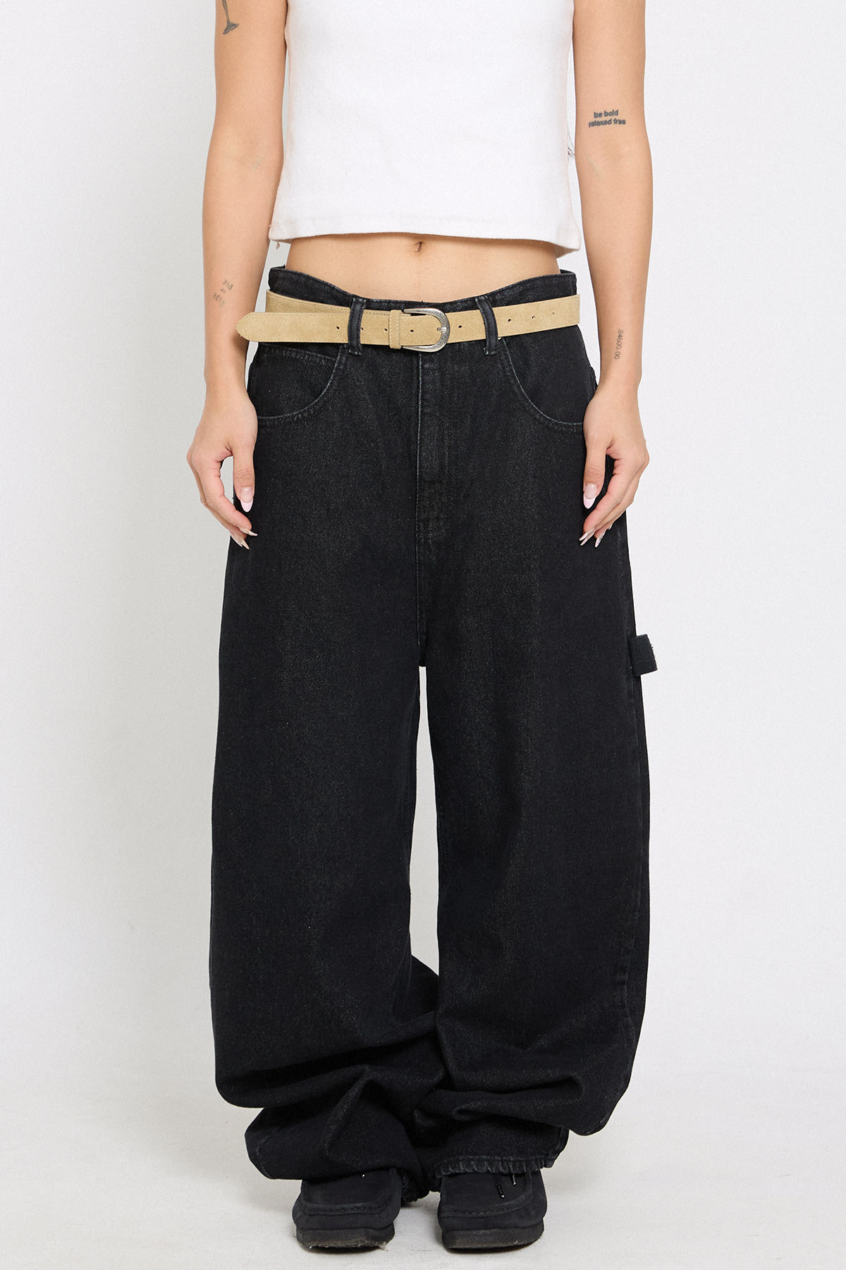 카펜터 빅와이드 데님 (BLACK)