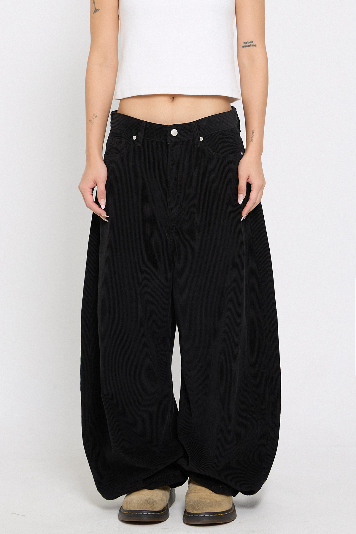 코듀로이 벌룬 팬츠 (BLACK)