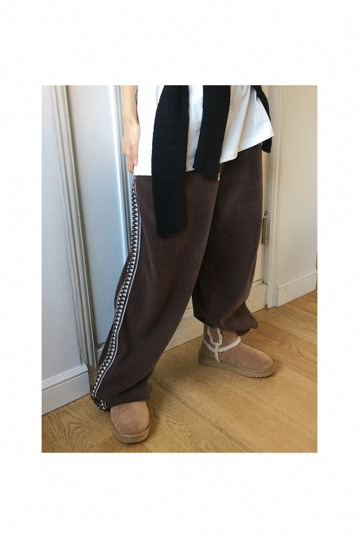FLEECE FURRY PANTS